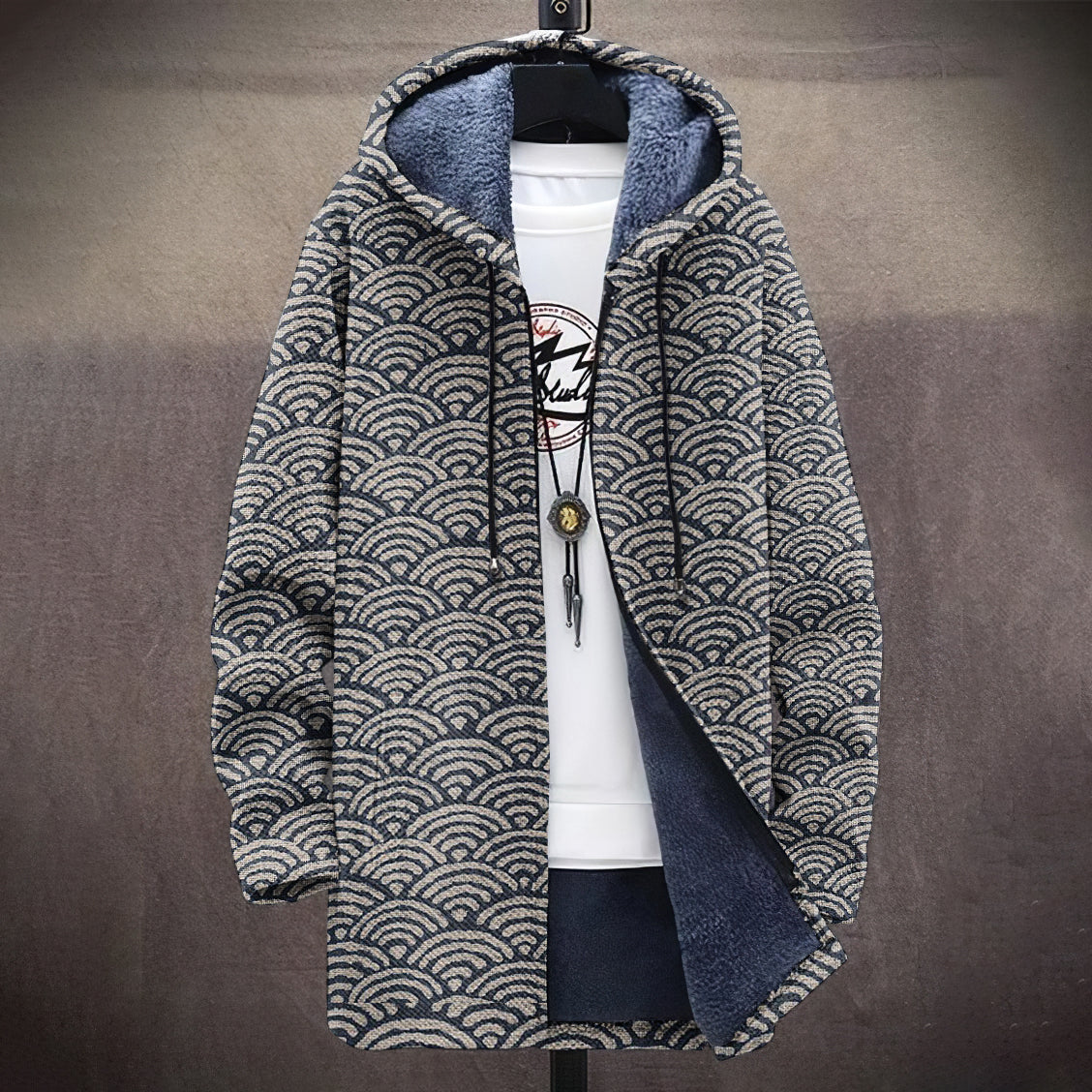 Vintage Japanese Traditional Sashiko Seven Berry Art Cozy Hooded Cardigan