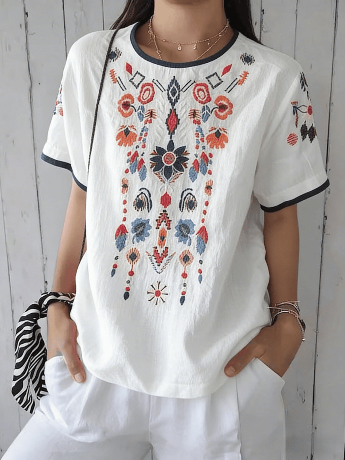 Women's Vintage Floral Embroidered Cotton Linen Short Sleeve Blouse
