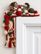 🐱 Christmas Kitten Yarn Door Frame Topper